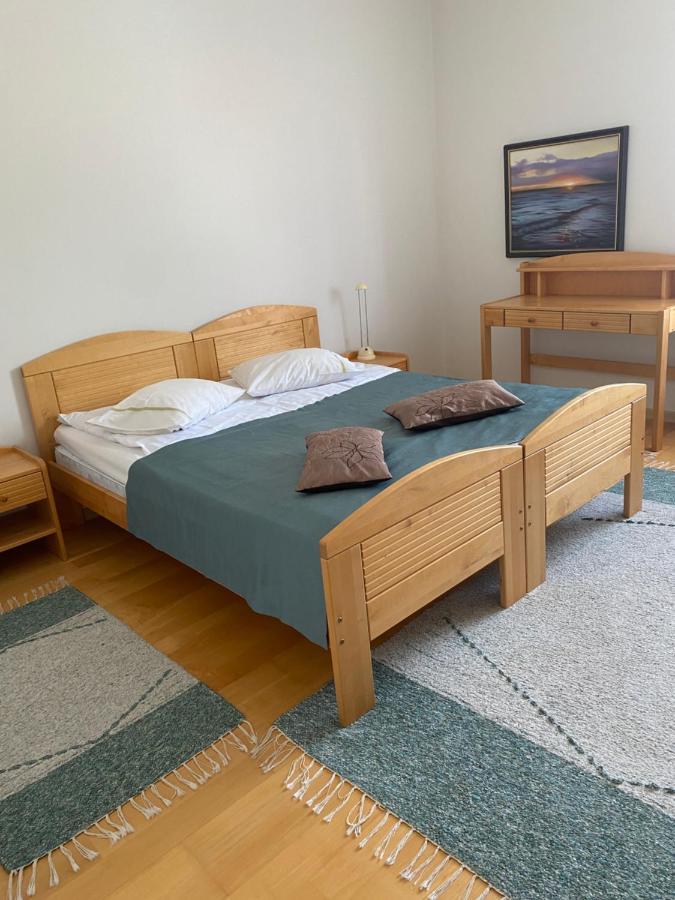 Kuressaare Tallinn Street Apartments Εξωτερικό φωτογραφία