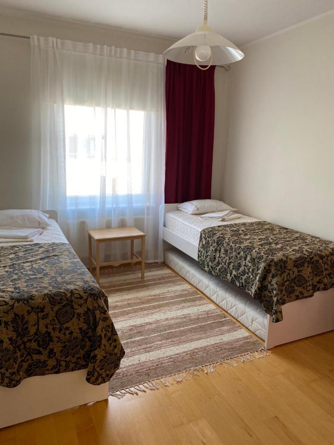 Kuressaare Tallinn Street Apartments Εξωτερικό φωτογραφία