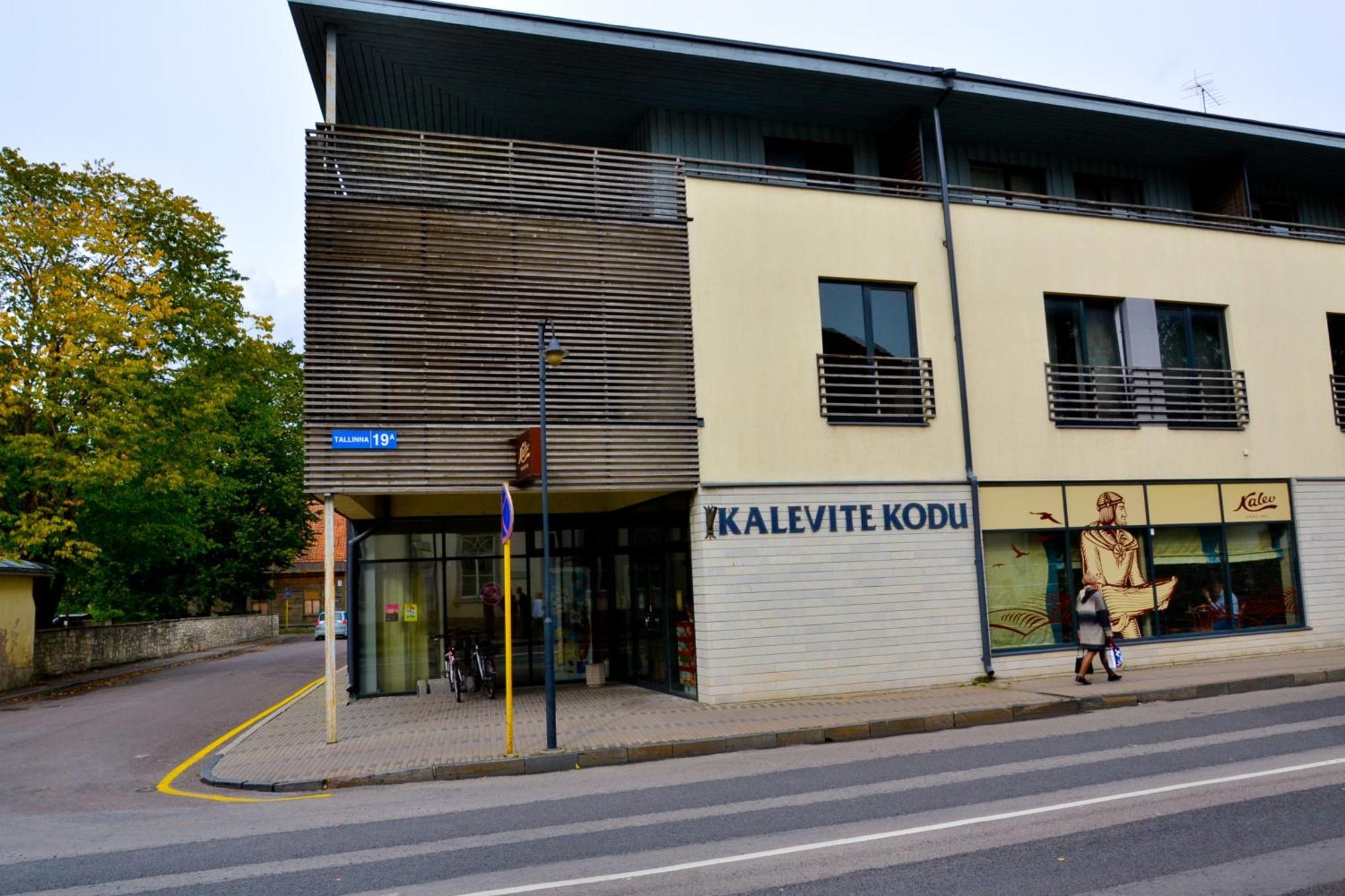 Kuressaare Tallinn Street Apartments Εξωτερικό φωτογραφία