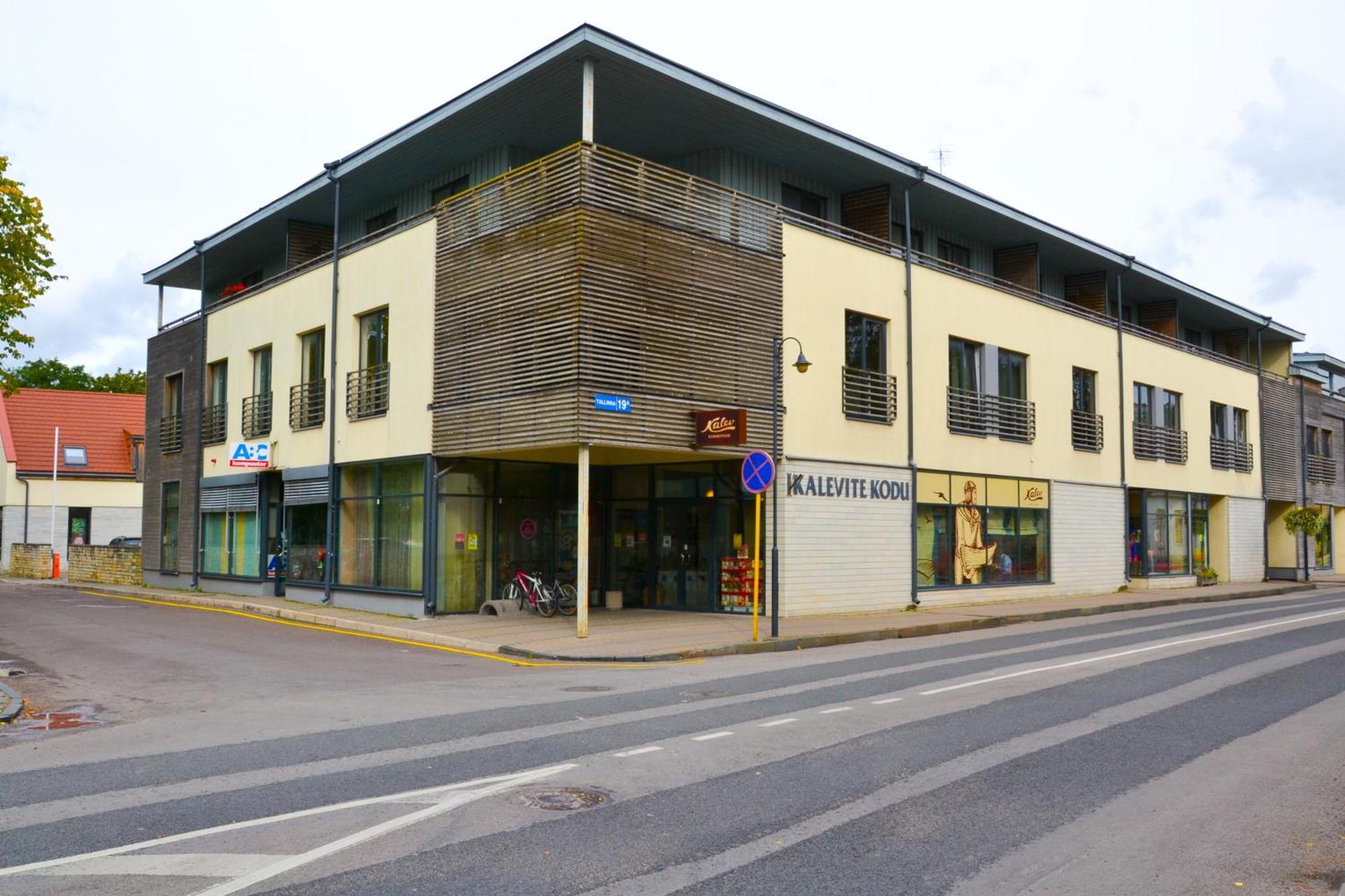Kuressaare Tallinn Street Apartments Εξωτερικό φωτογραφία